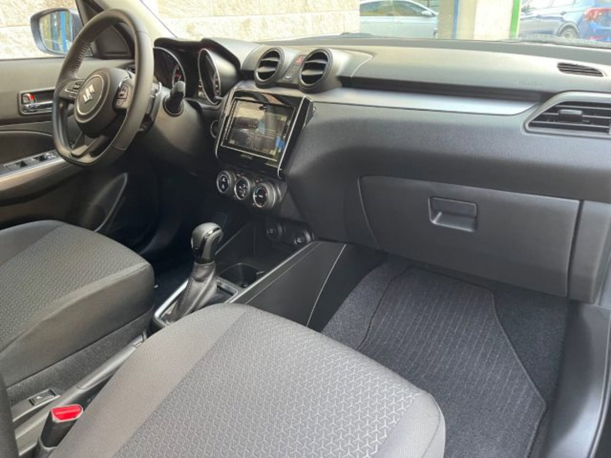 Suzuki Swift 1.2h Top 2wd cvt (12)