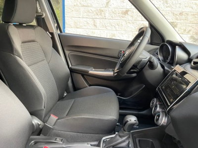 Suzuki Swift 1.2h Top 2wd cvt (19)