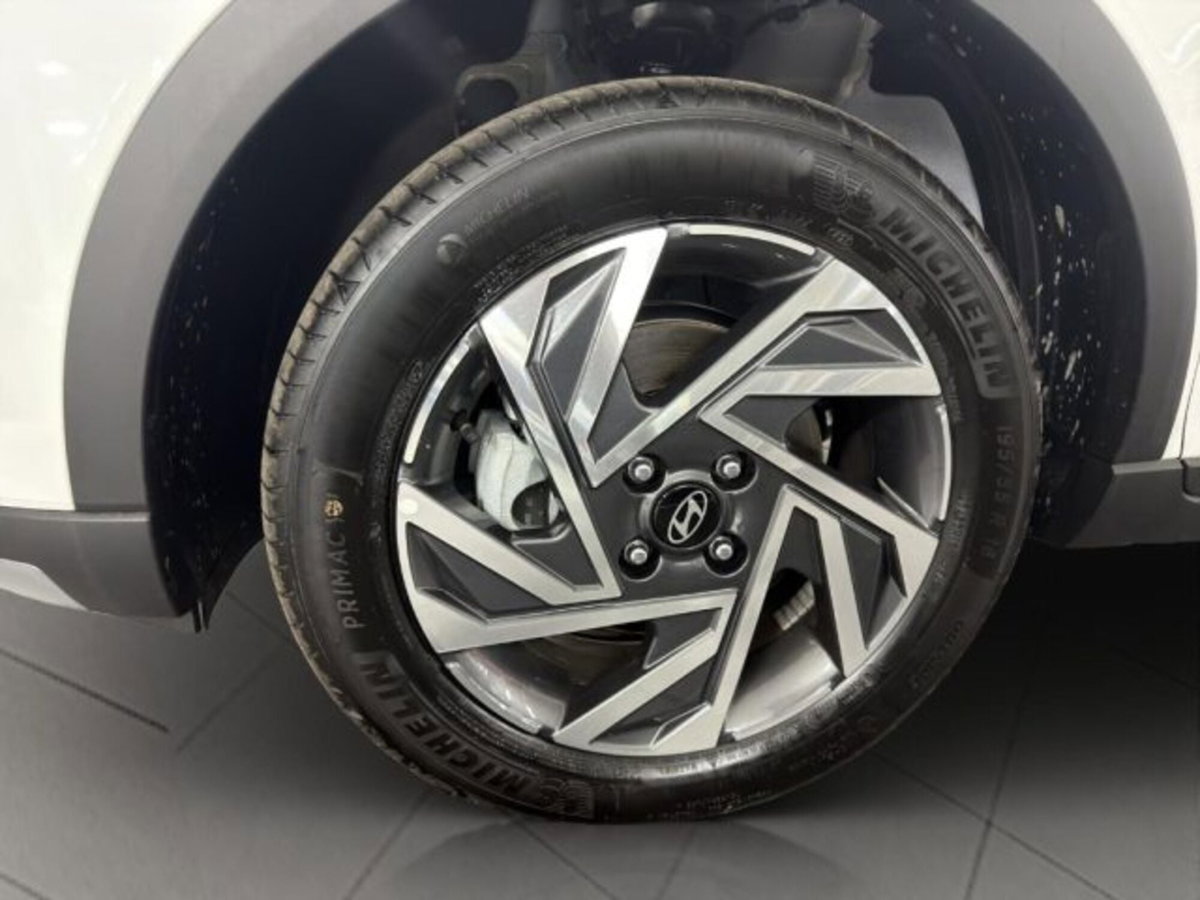 Hyundai Bayon 1.0 t-gdi Xline 100cv mt (19)