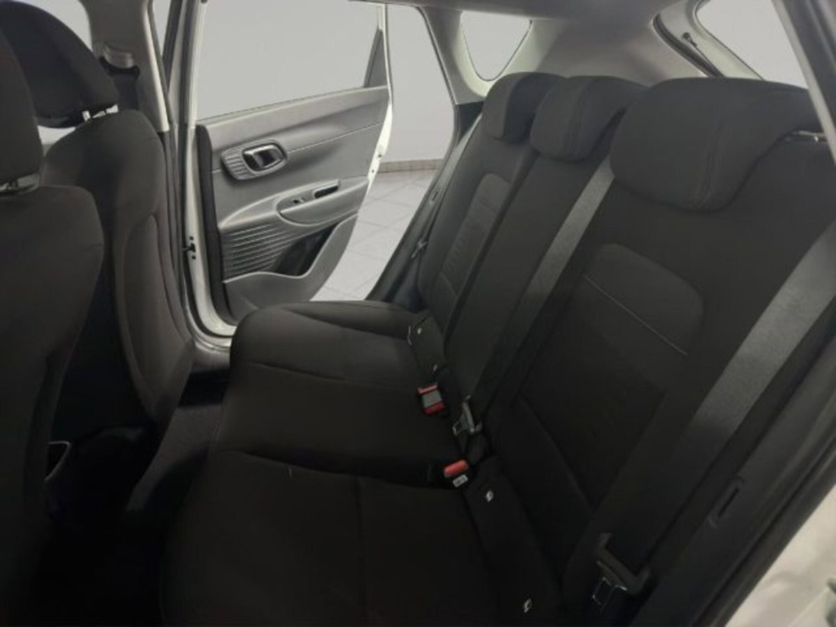 Hyundai Bayon 1.0 t-gdi Xline 100cv mt (8)