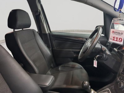 Opel Zafira 1.8 16V VVT Cosmo (9)