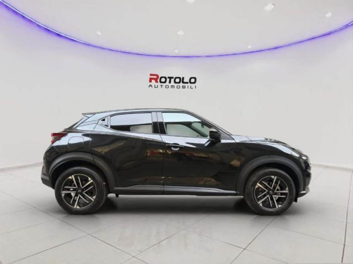 Nissan Juke 1.0 dig-t Acenta 114cv (4)