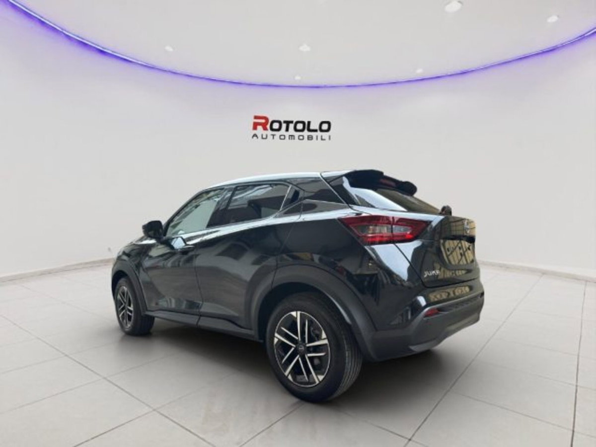 Nissan Juke 1.0 dig-t Acenta 114cv (7)