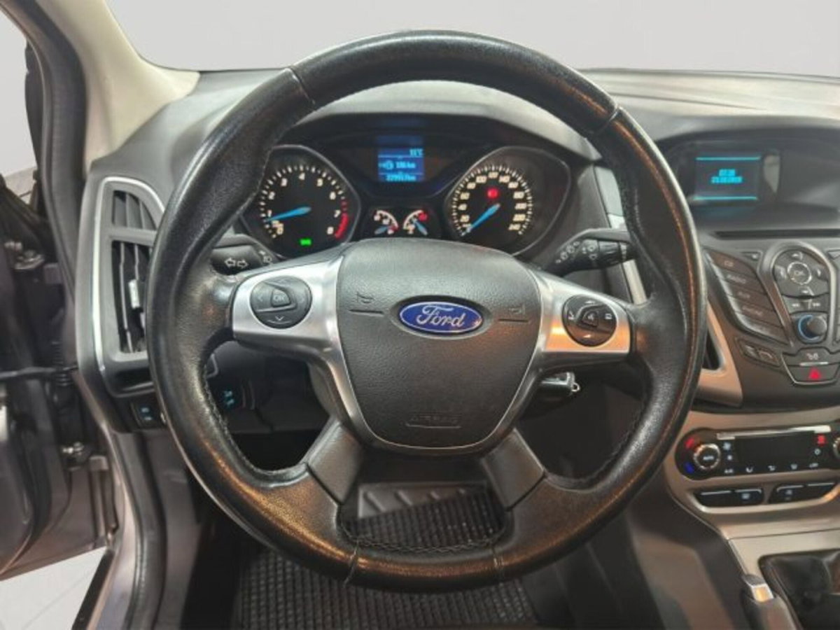 Ford Focus 1.0 EcoBoost 100 CV 5p. Business (10)