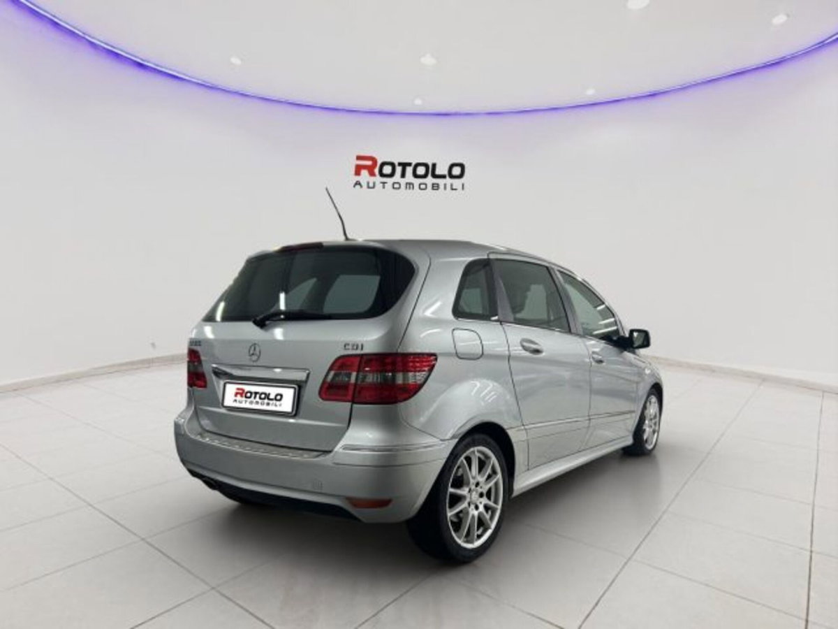 Mercedes-Benz Classe B 180 CDI Premium (6)