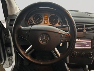 Mercedes-Benz Classe B 180 CDI Premium (8)