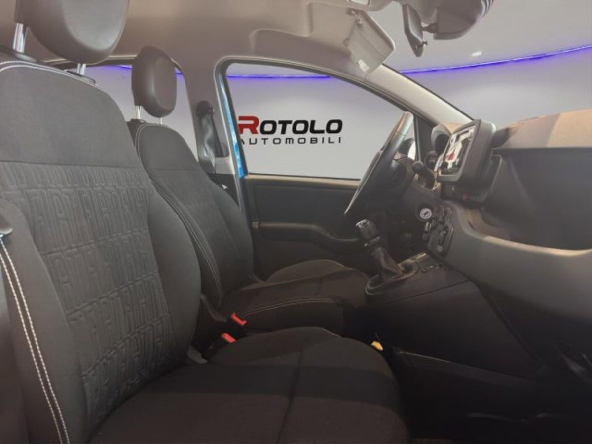Fiat Panda 1.0 firefly hybrid Icon s&s 70cv (14)