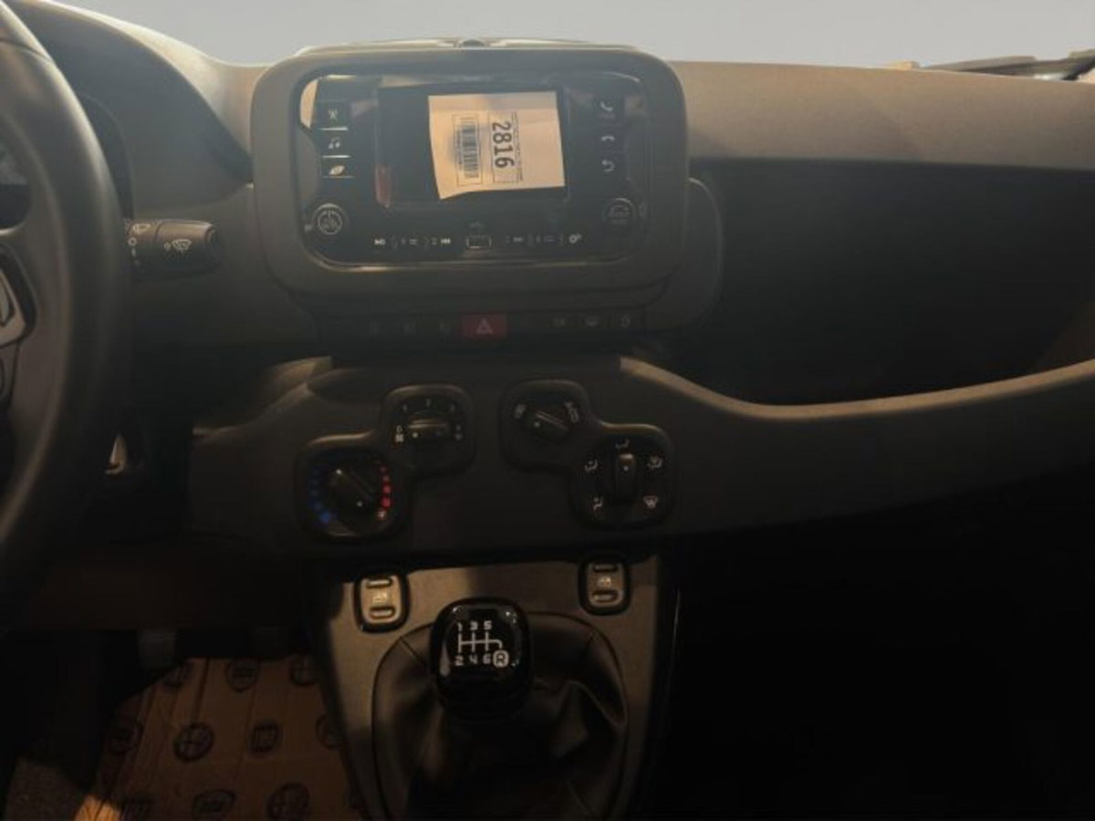 Fiat Panda 1.0 firefly hybrid Icon s&s 70cv (14)