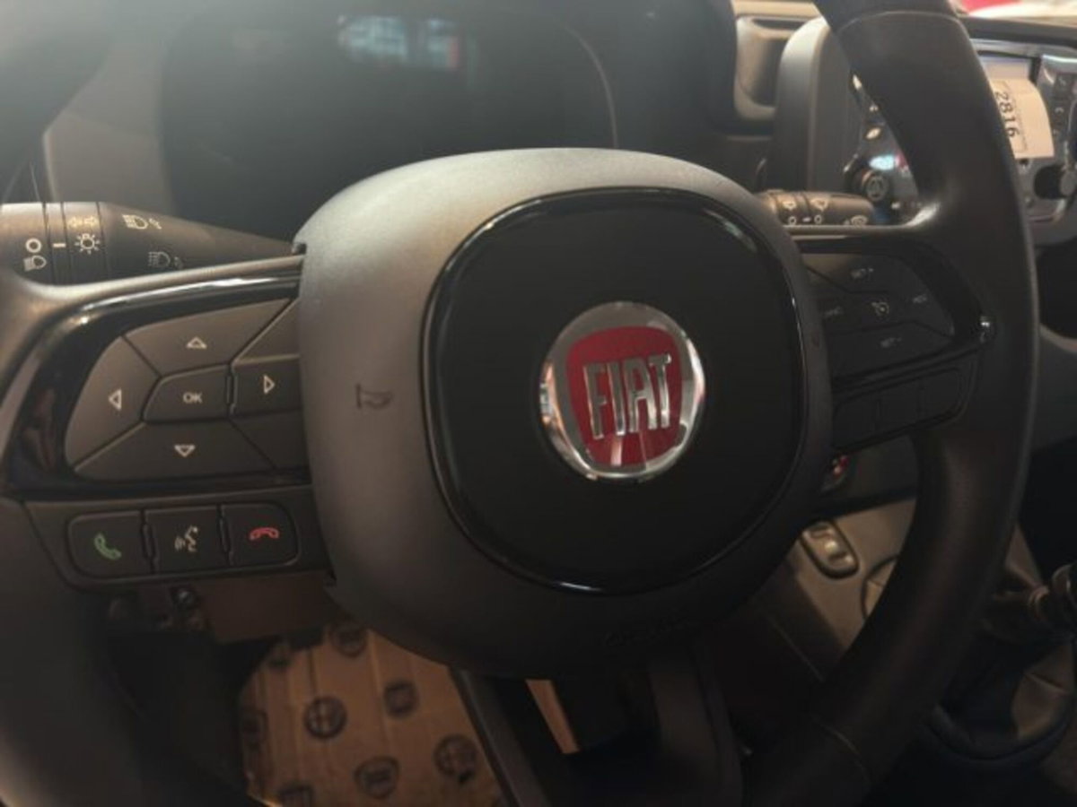 Fiat Panda 1.0 firefly hybrid Icon s&s 70cv (9)