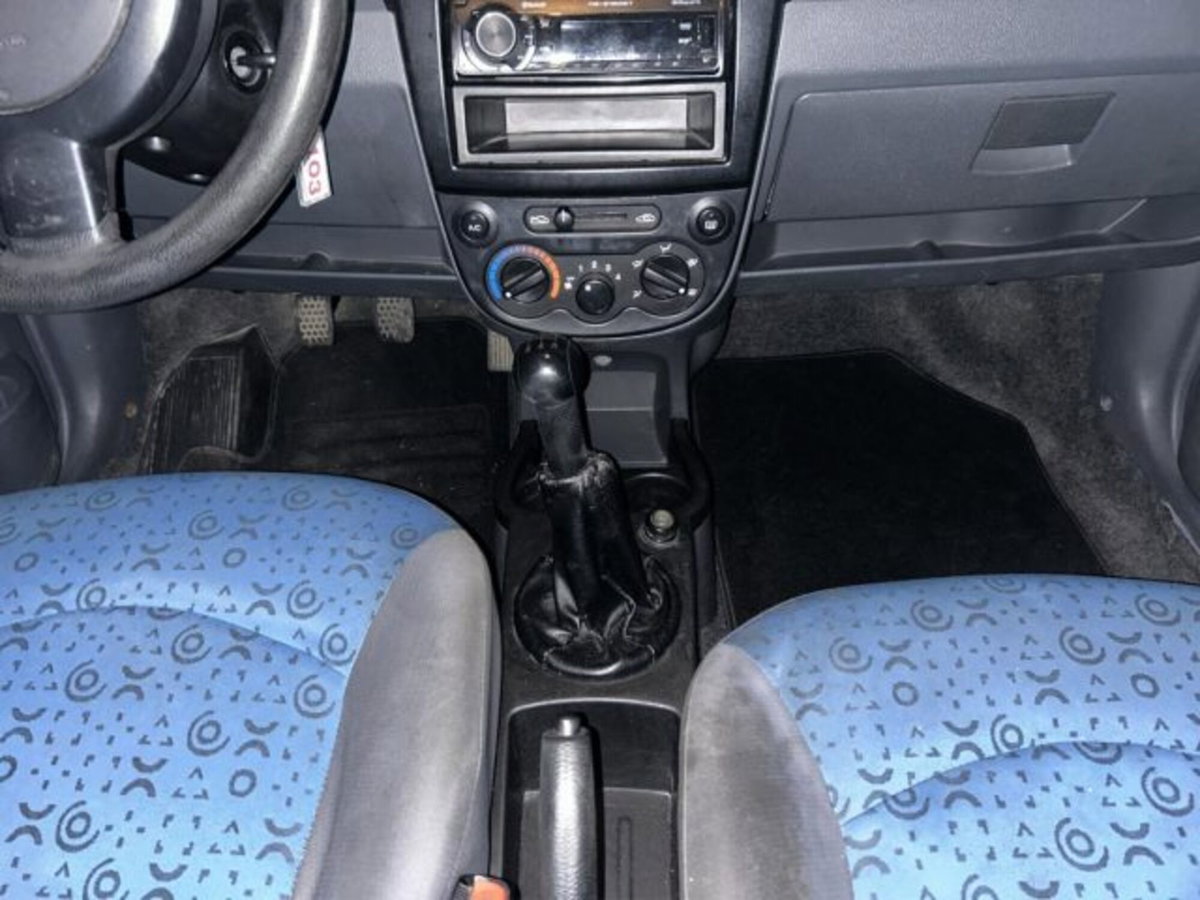 Chevrolet Matiz 800 SE Chic (17)