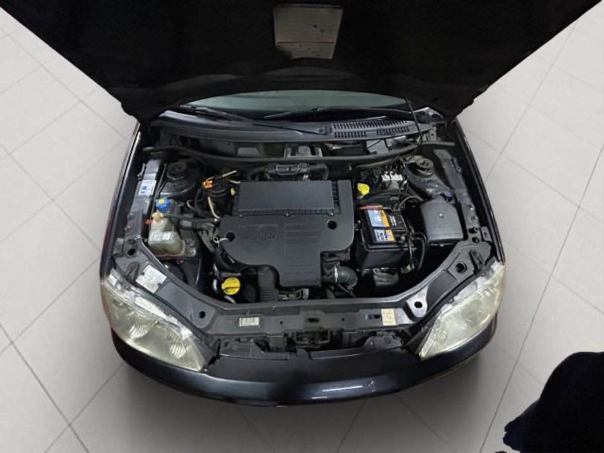 Fiat Punto 1.3 Multijet 16V 5 porte Dynamic (19)