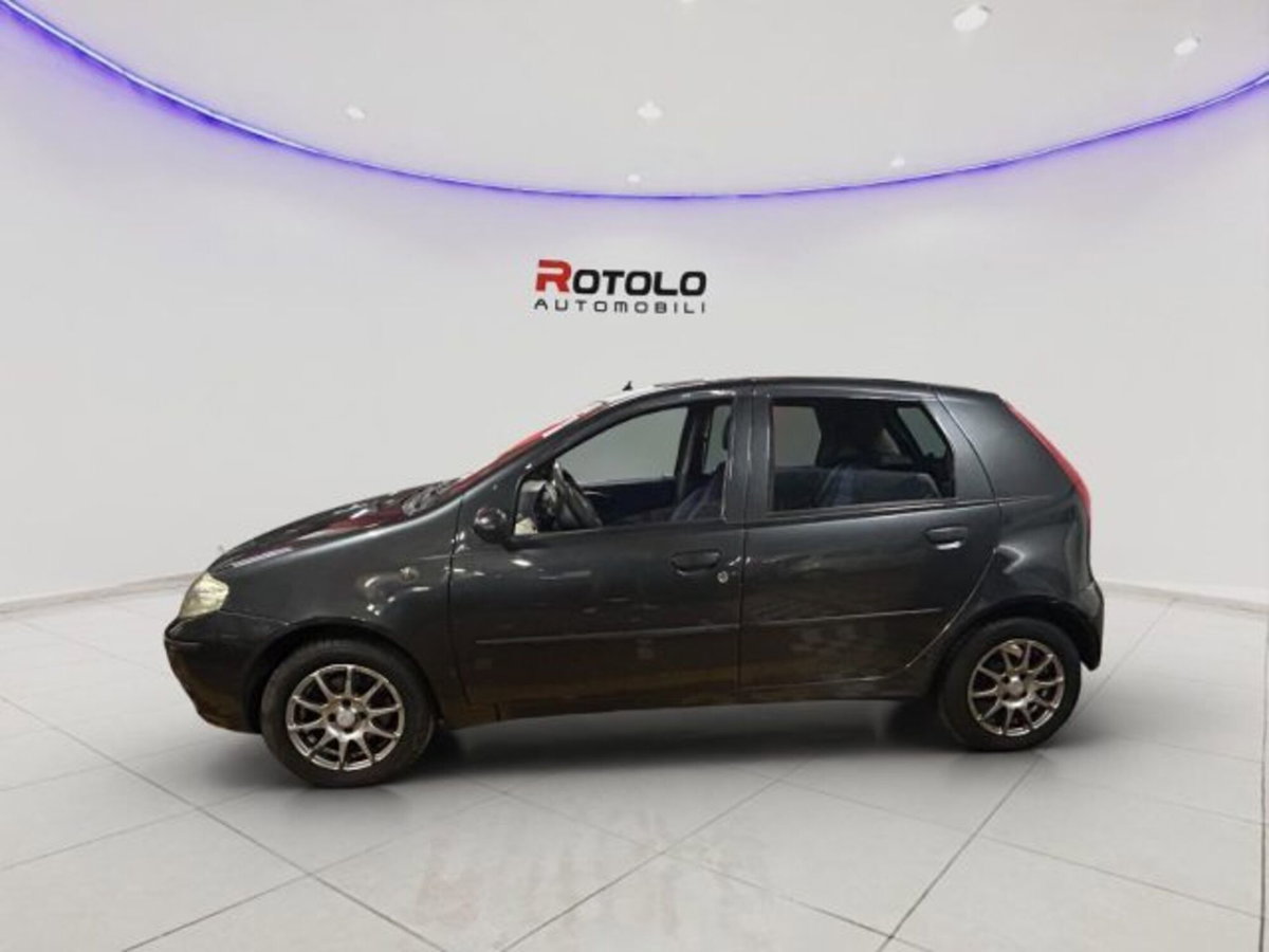 Fiat Punto 1.3 Multijet 16V 5 porte Dynamic (4)