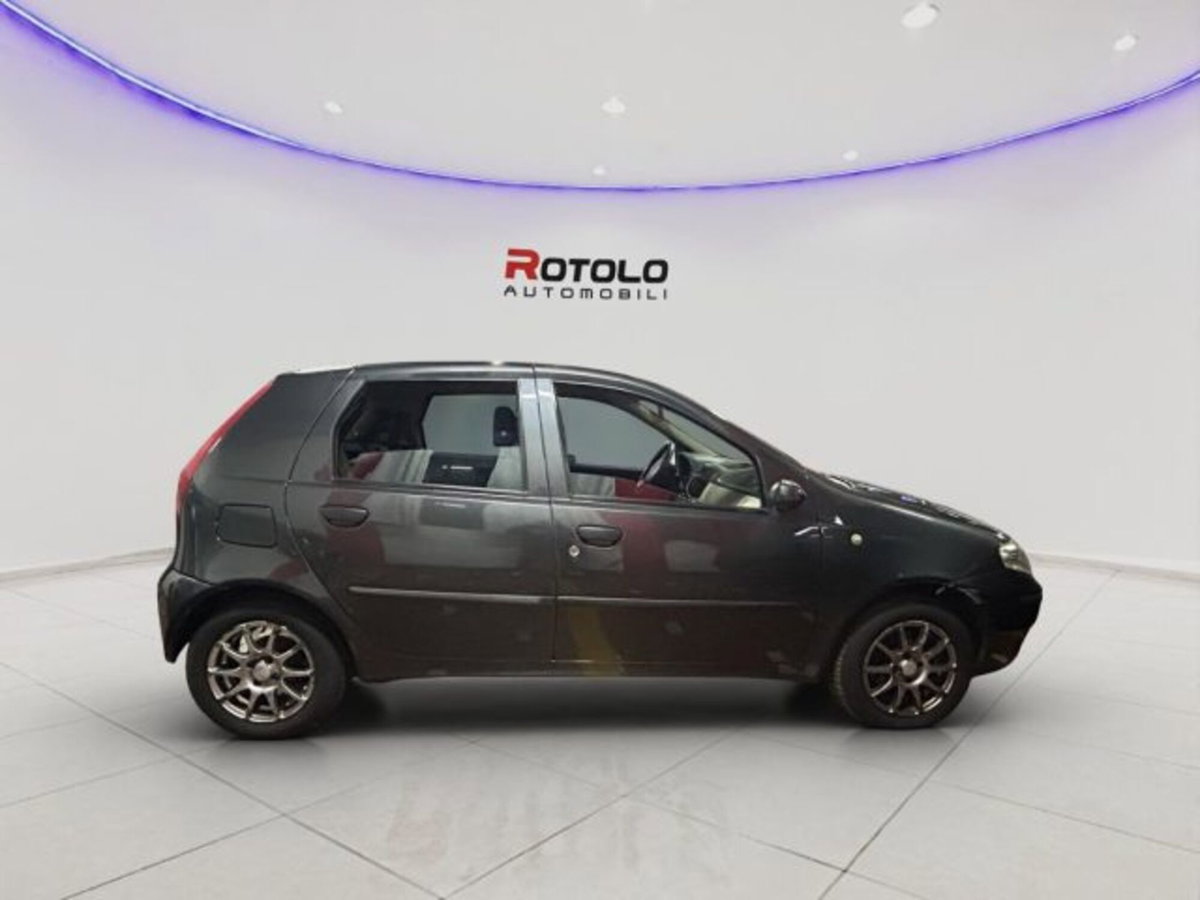 Fiat Punto 1.3 Multijet 16V 5 porte Dynamic (5)