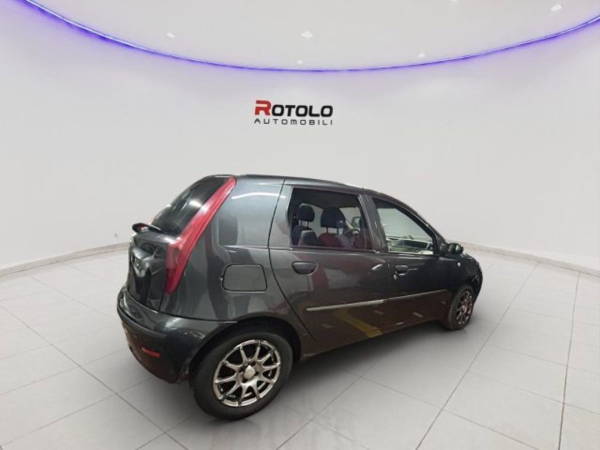 Fiat Punto 1.3 Multijet 16V 5 porte Dynamic (6)