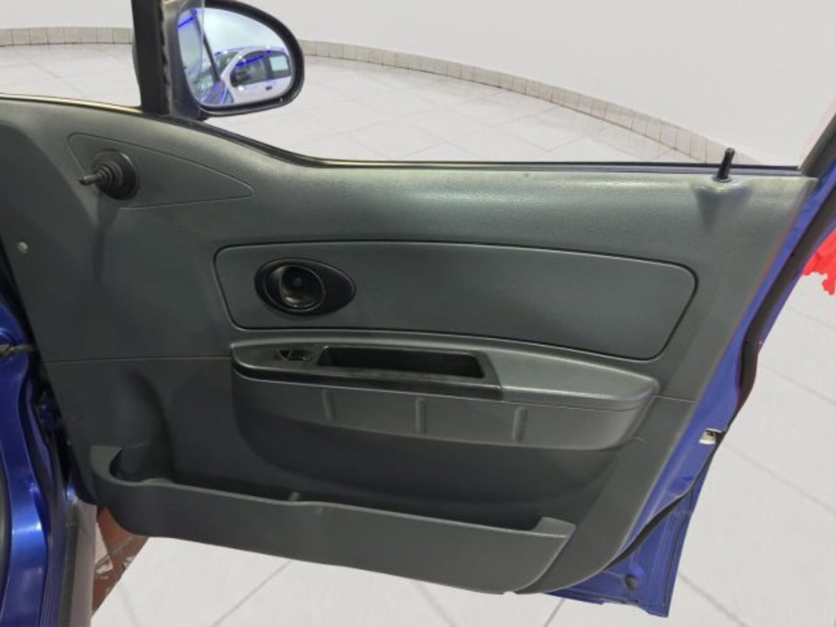 Chevrolet Matiz 800 SE Chic (15)