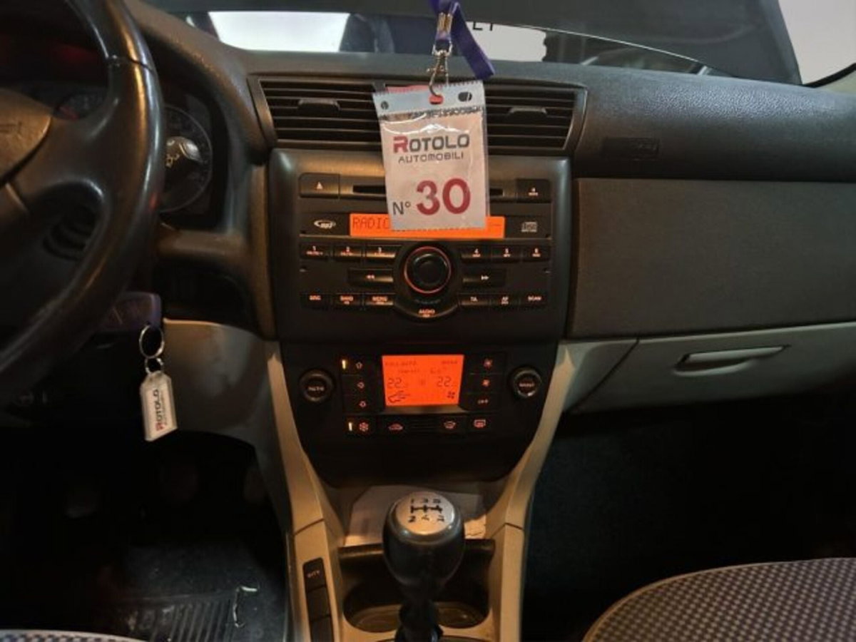 Fiat Stilo 1.6i 16V 5 porte Dynamic (11)