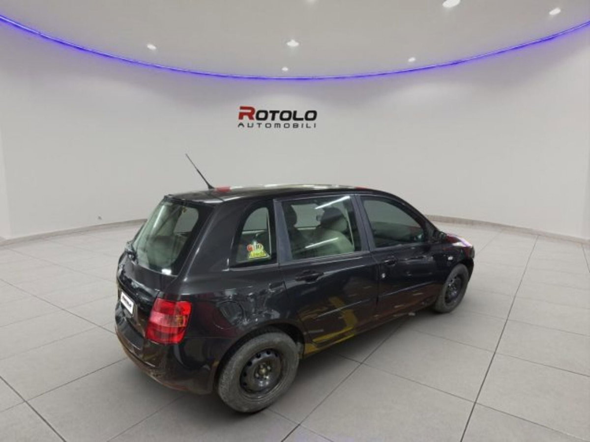 Fiat Stilo 1.6i 16V 5 porte Dynamic (6)