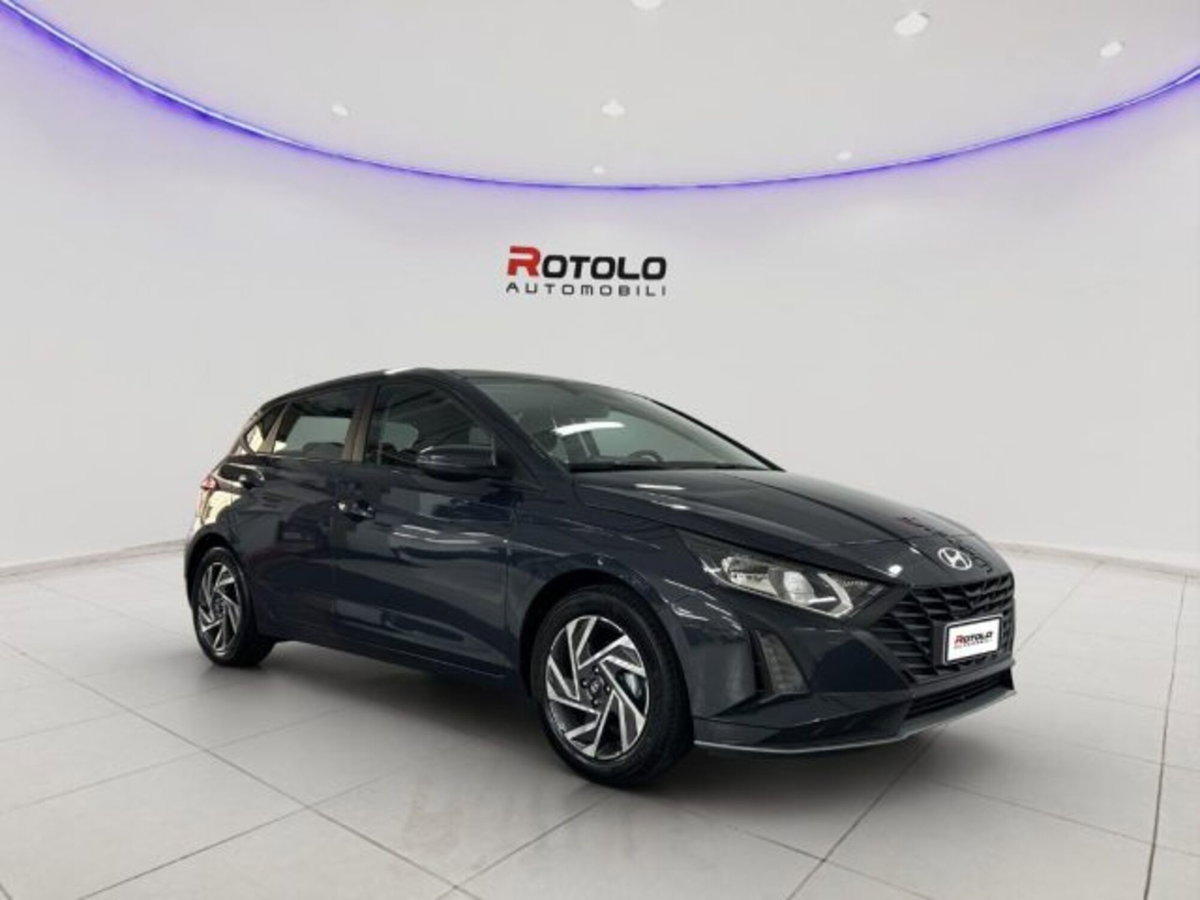 Hyundai i20 1.2 mpi Connectline 79cv mt (3)