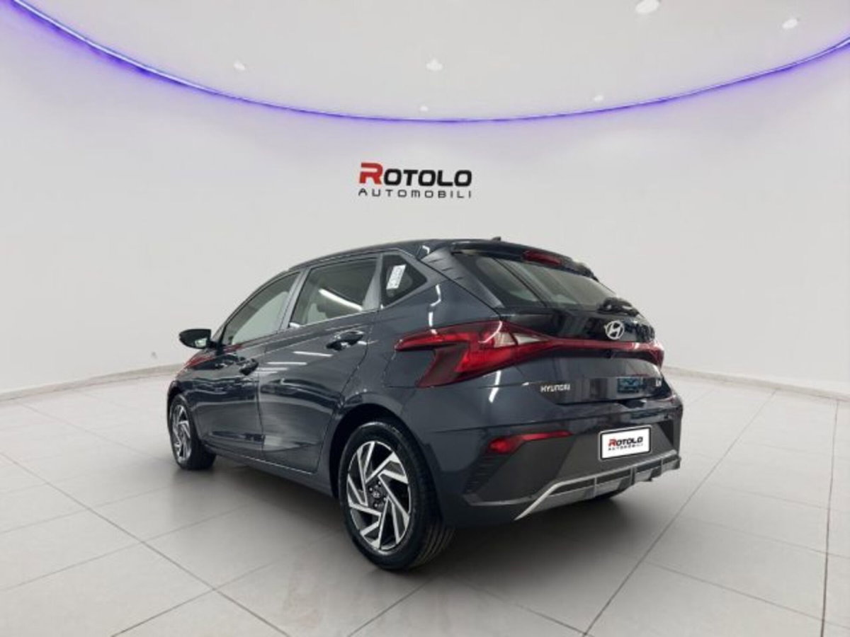 Hyundai i20 1.2 mpi Connectline 79cv mt (5)