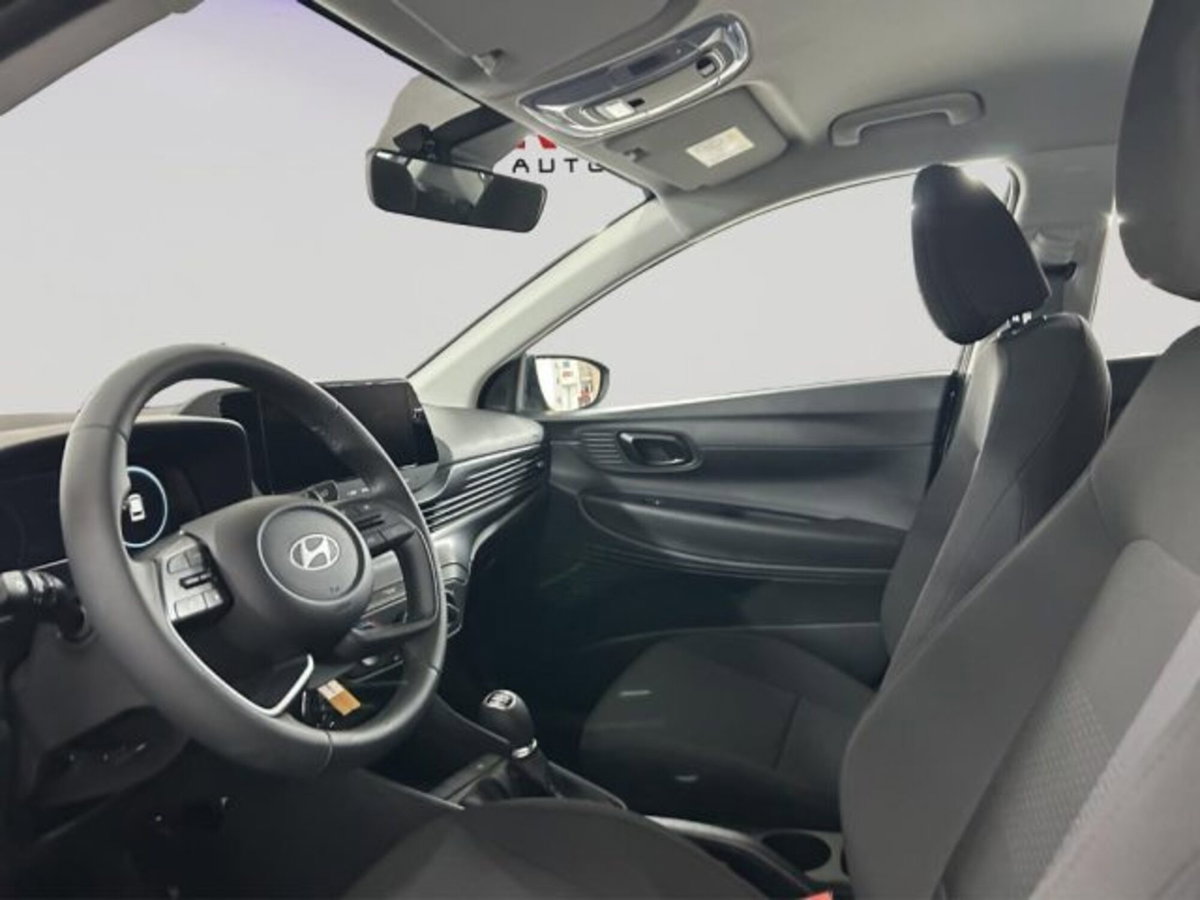 Hyundai i20 1.2 mpi Connectline 79cv mt (9)