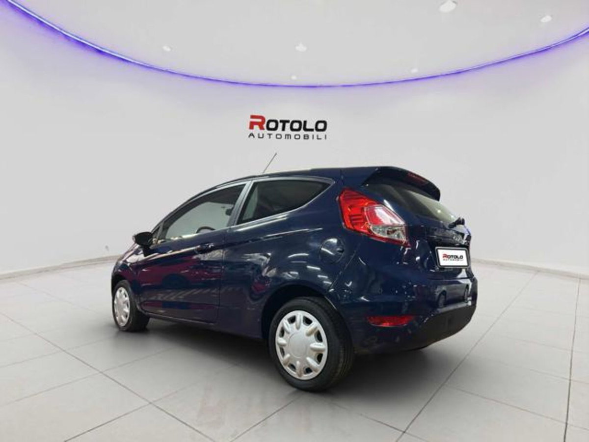 Ford Fiesta 1.4 3 porte Bz.- GPL Black & White Edition (4)
