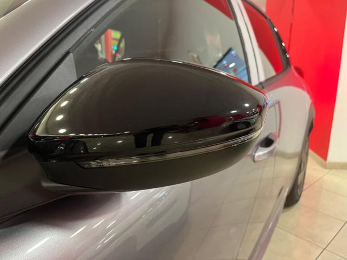 Lancia Ypsilon 1.2 mhev Edizione Limitata Cassina e-dct (6)