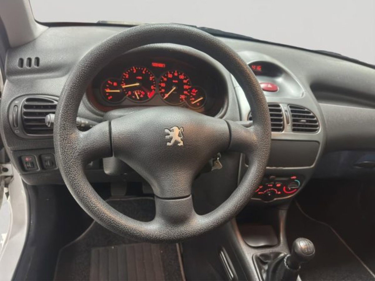 Peugeot 206 3p. XS (9)