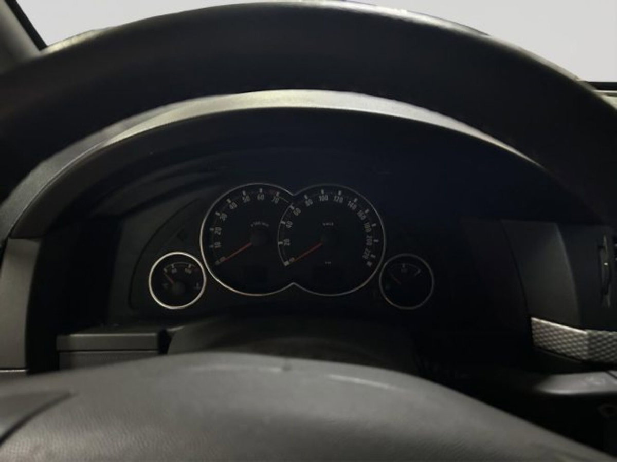 Opel Meriva 1.6 16V Cosmo (15)