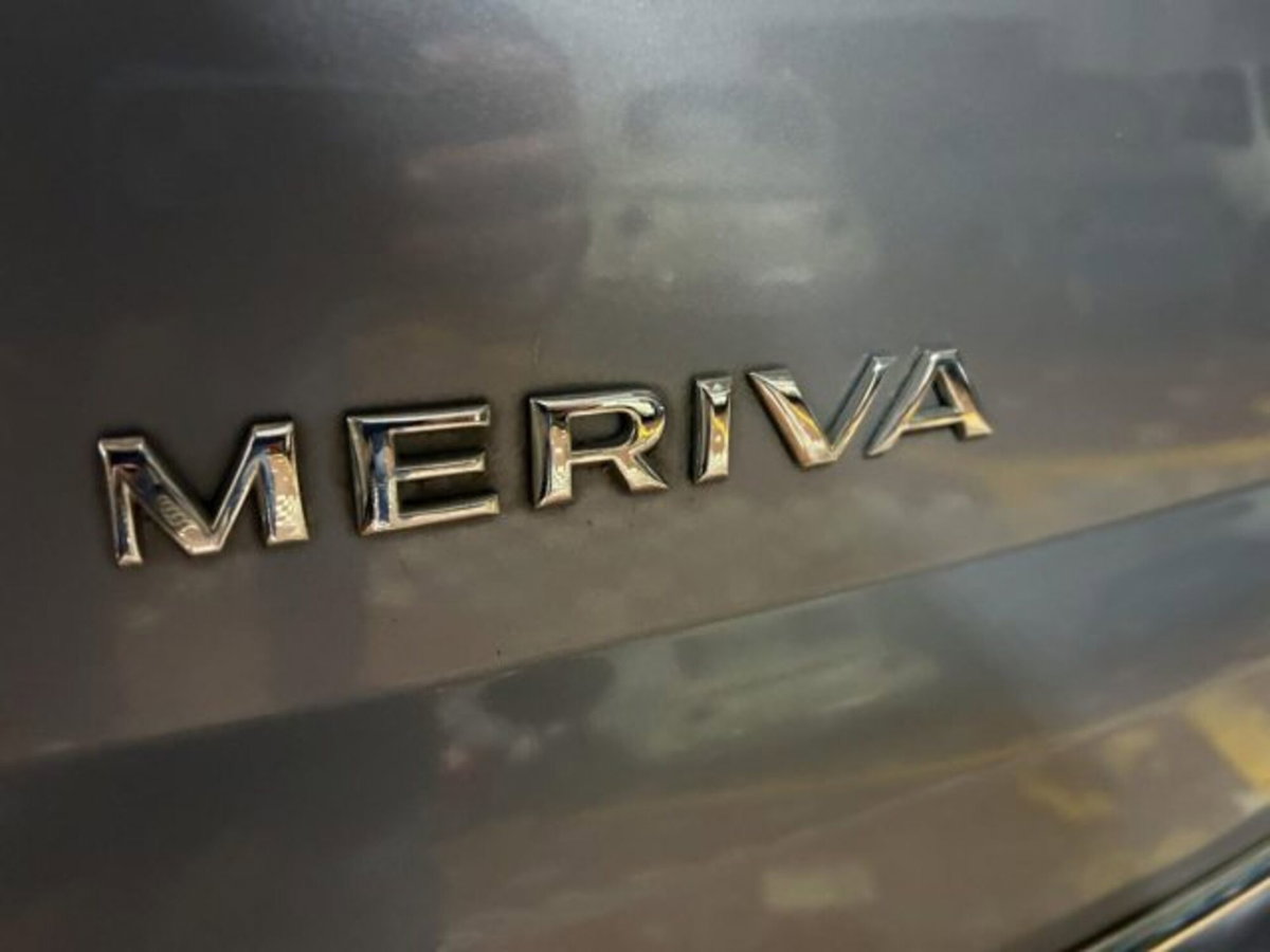 Opel Meriva 1.6 16V Cosmo (17)