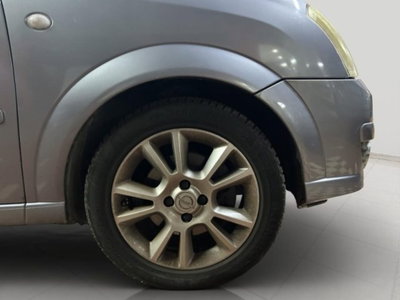 Opel Meriva 1.6 16V Cosmo (18)