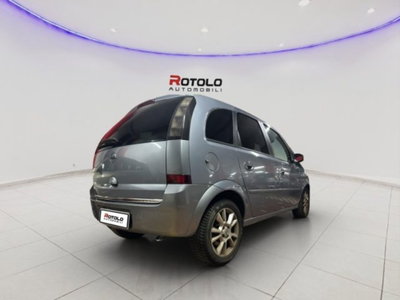Opel Meriva 1.6 16V Cosmo (5)