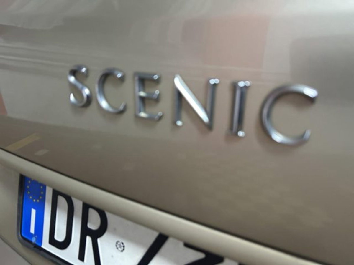 Renault Scenic E-Tech Electric 1.6 16V/105CV GPL Serie Speciale (19)