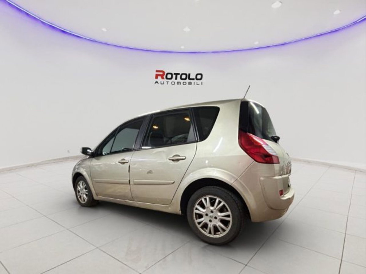 Renault Scenic E-Tech Electric 1.6 16V/105CV GPL Serie Speciale (7)