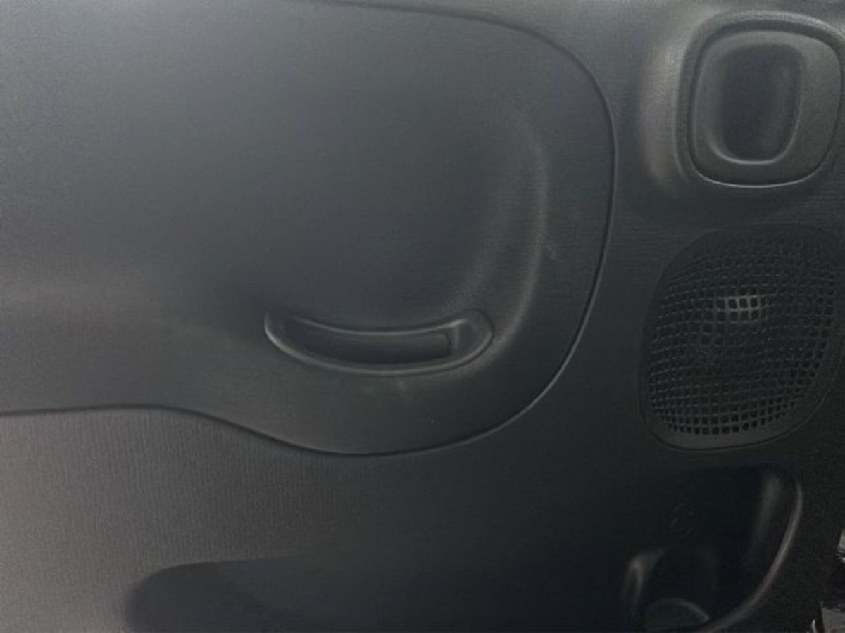 Fiat Panda 1.0 firefly hybrid Icon s&s 70cv (17)
