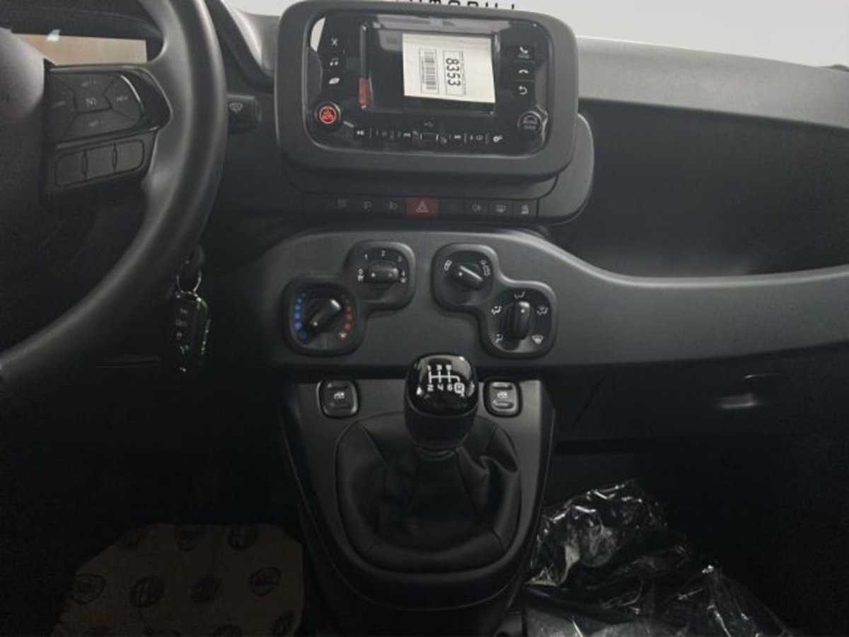 Fiat Panda 1.0 firefly hybrid Icon s&s 70cv (11)