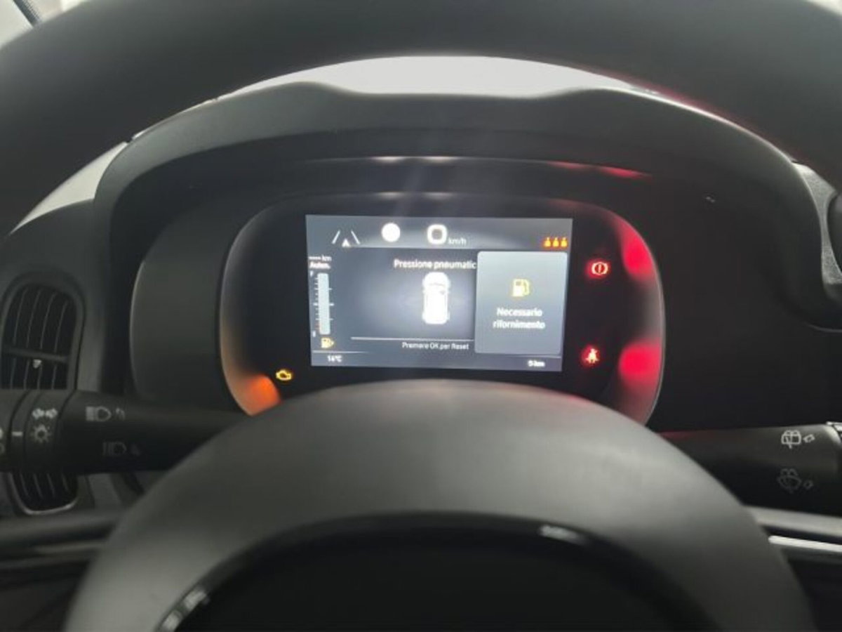 Fiat Panda 1.0 firefly hybrid Icon s&s 70cv (12)