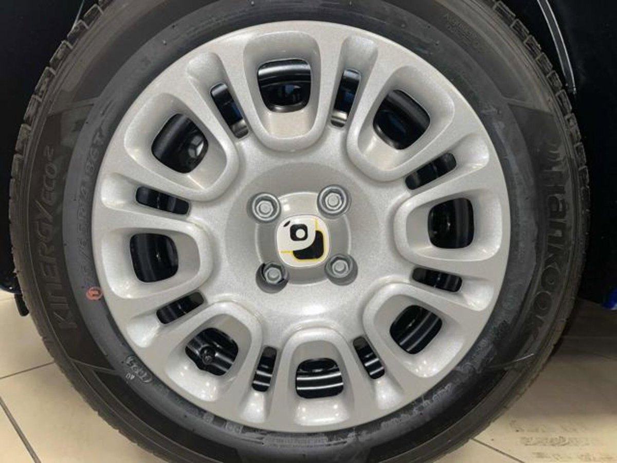 Fiat Panda 1.0 firefly hybrid Pop s&s 70cv (9)