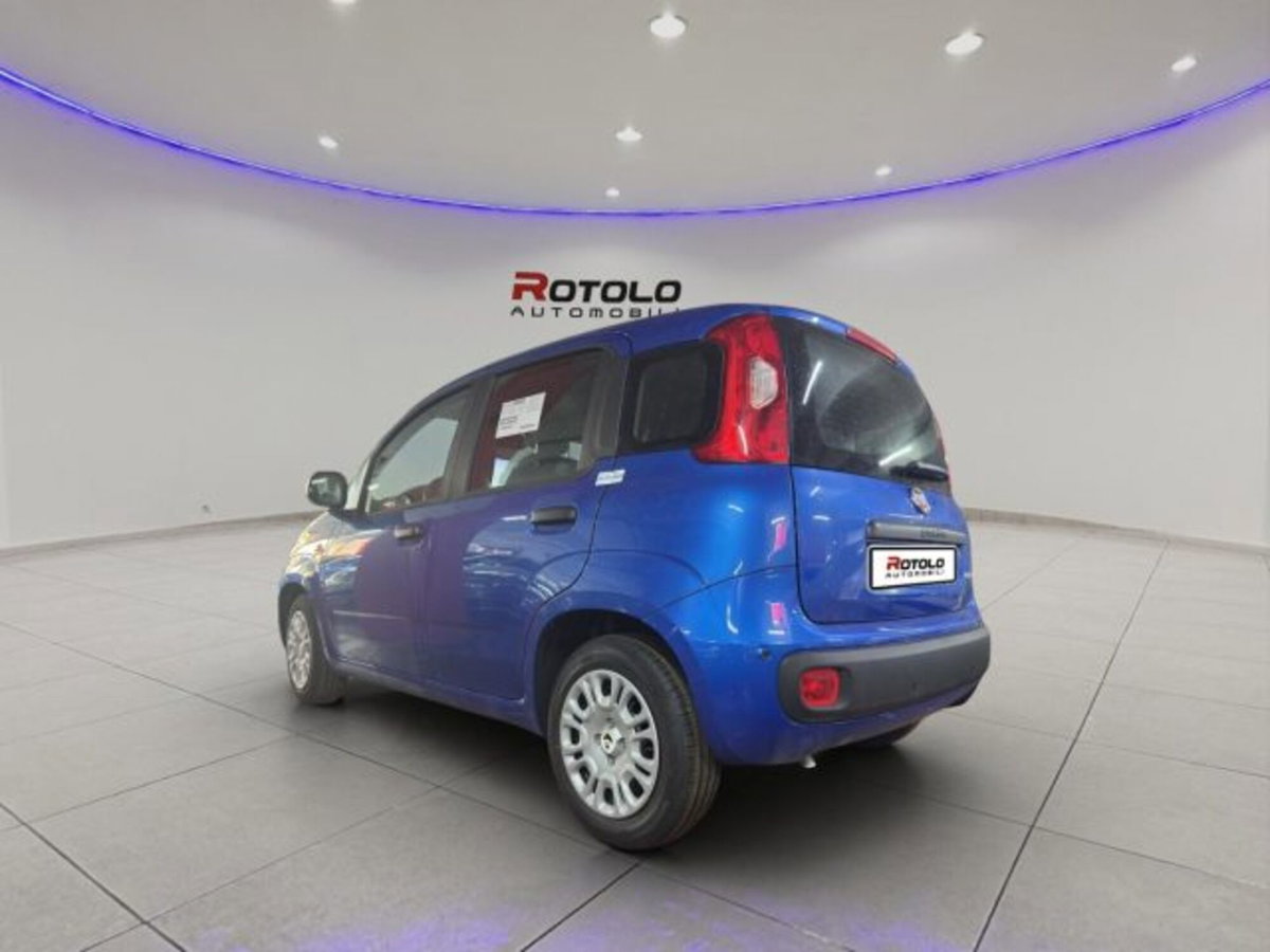 Fiat Panda 1.0 firefly hybrid Pop s&s 70cv (3)