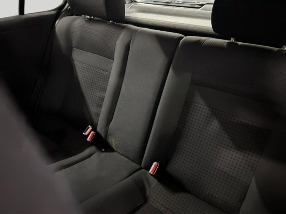 Volkswagen Polo 1.4 16V cat 5p. Highline (16)