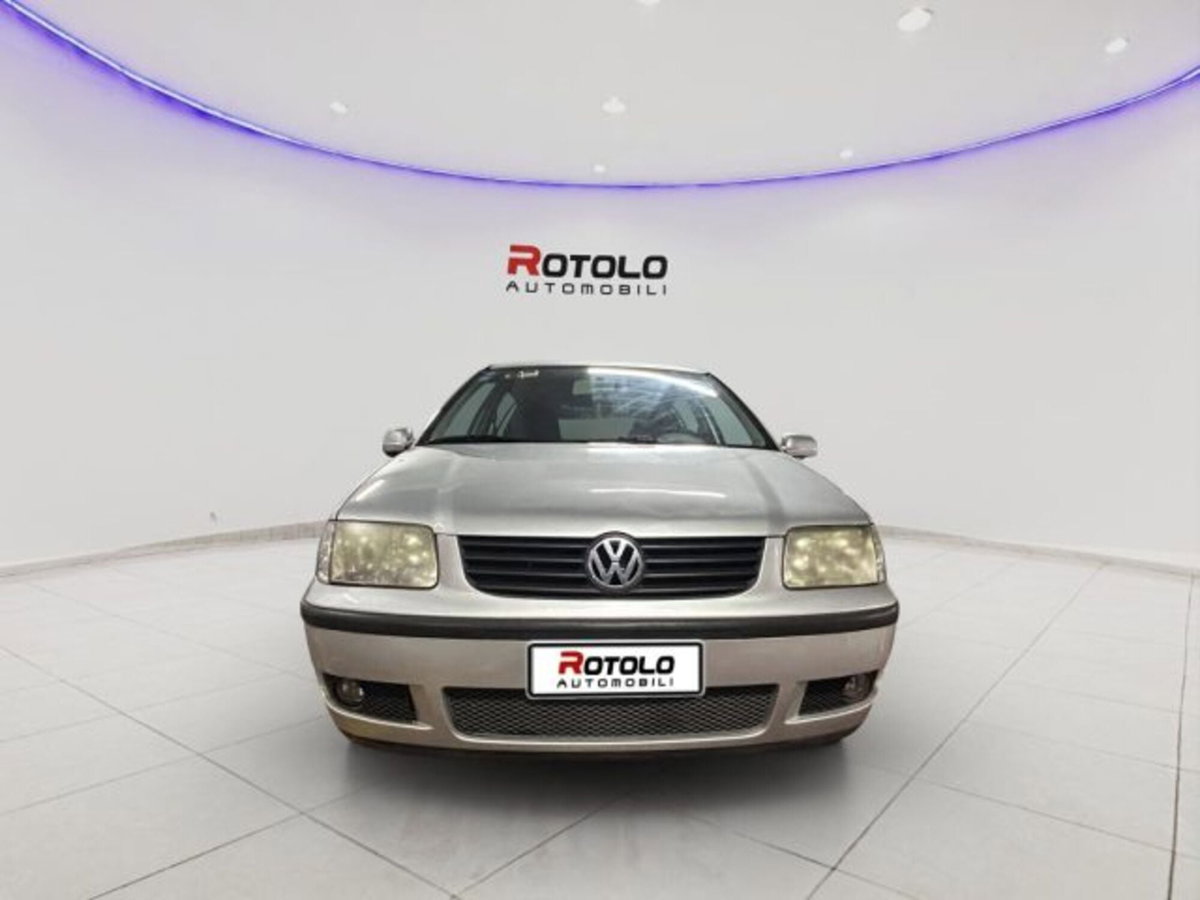 Volkswagen Polo 1.4 16V cat 5p. Highline (2)
