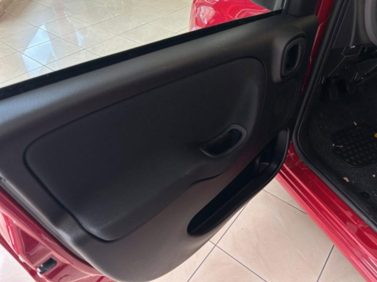Fiat Panda 1.0 firefly hybrid Icon s&s 70cv (12)