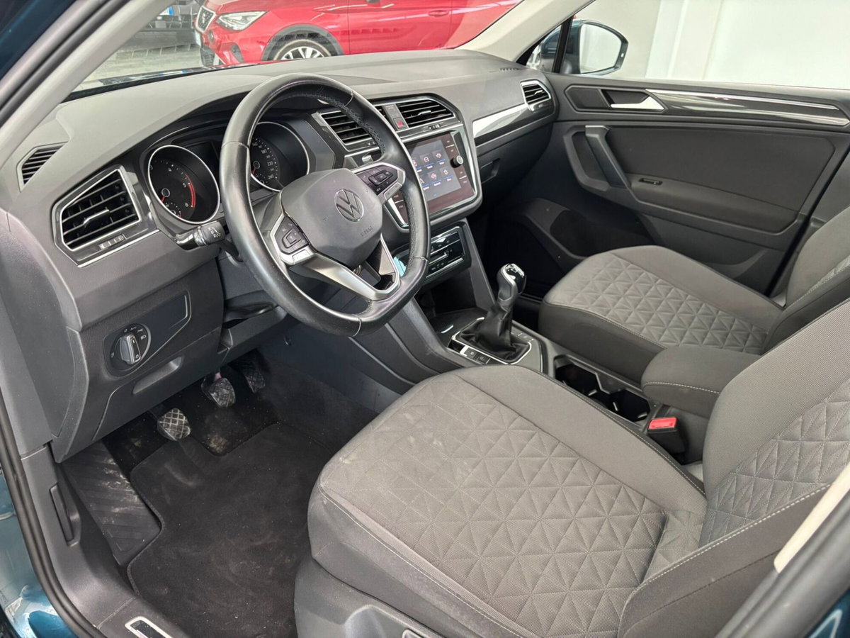 Volkswagen Tiguan 2.0 TDI SCR Life (11)