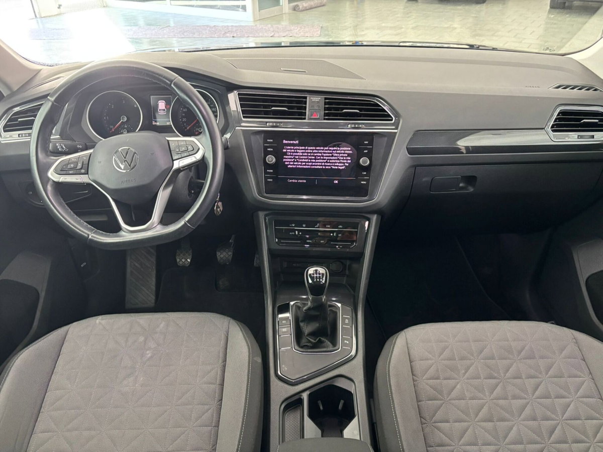 Volkswagen Tiguan 2.0 TDI SCR Life (14)
