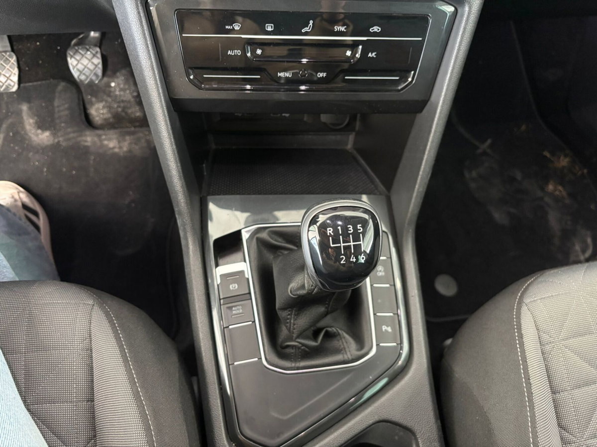Volkswagen Tiguan 2.0 TDI SCR Life (16)