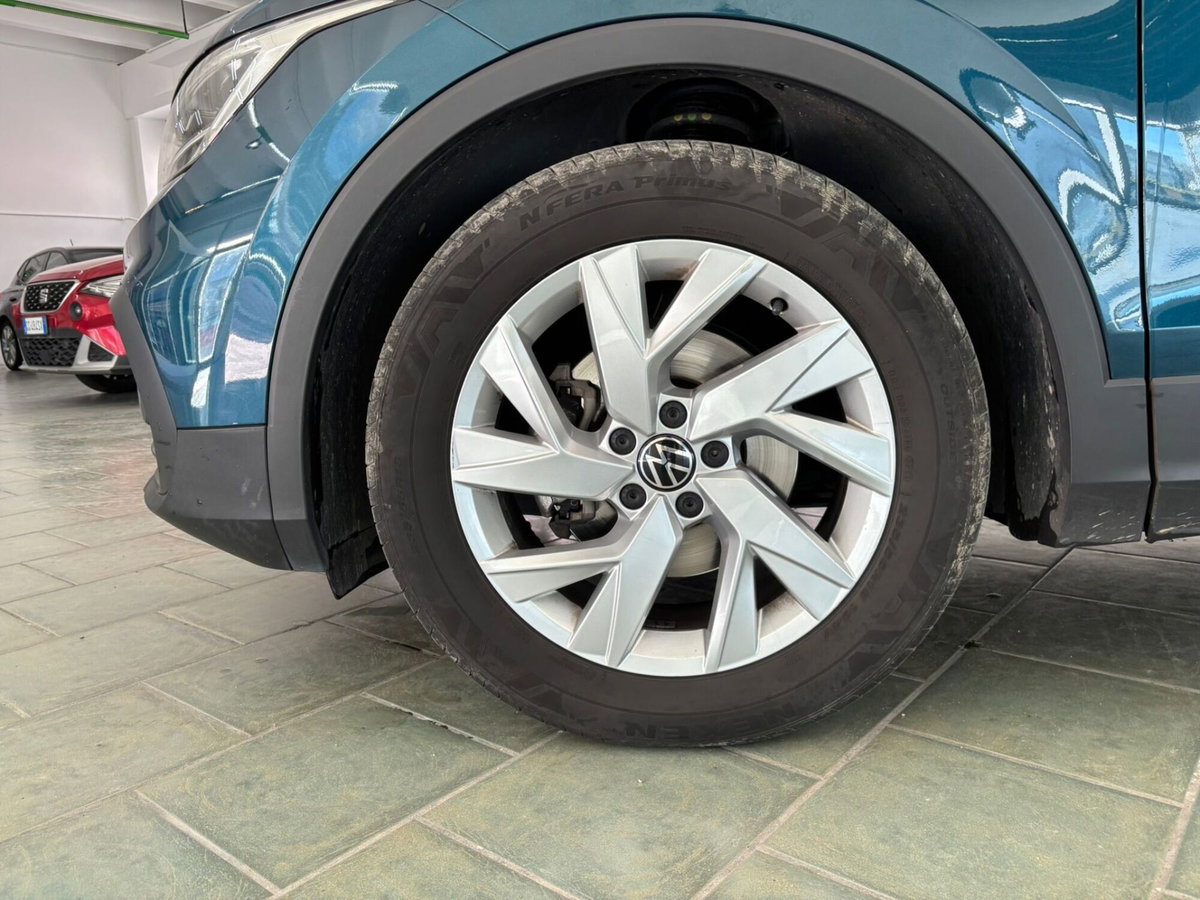 Volkswagen Tiguan 2.0 TDI SCR Life (8)