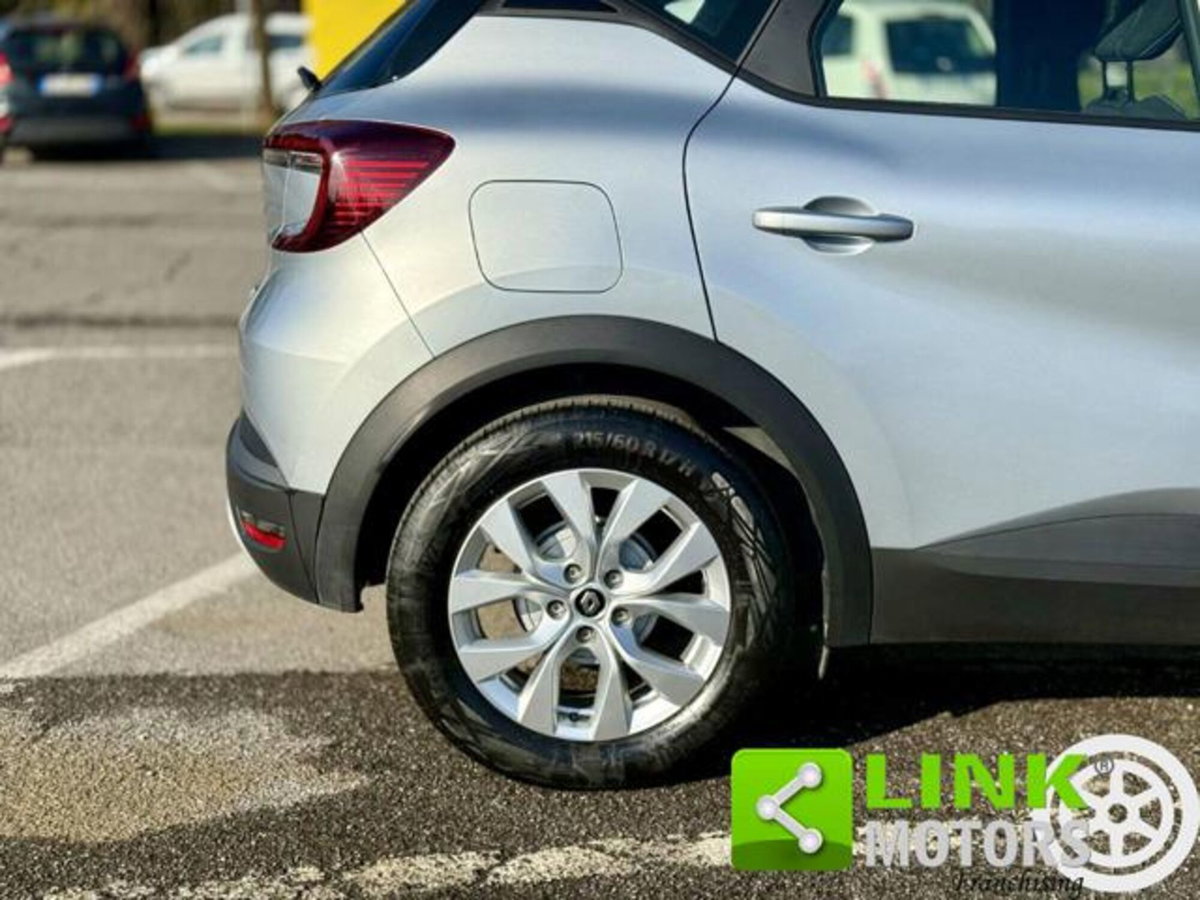 Renault Captur Full Hybrid E-Tech 145 CV Intens (17)
