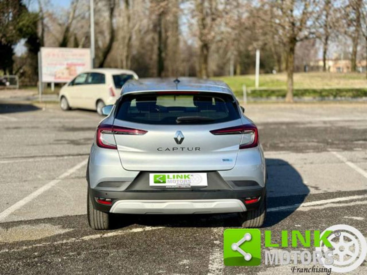 Renault Captur Full Hybrid E-Tech 145 CV Intens (7)