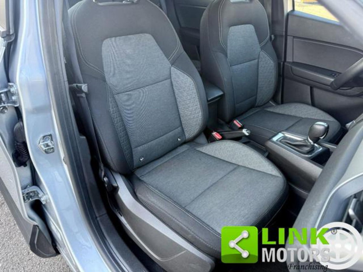 Renault Captur Full Hybrid E-Tech 145 CV Intens (8)
