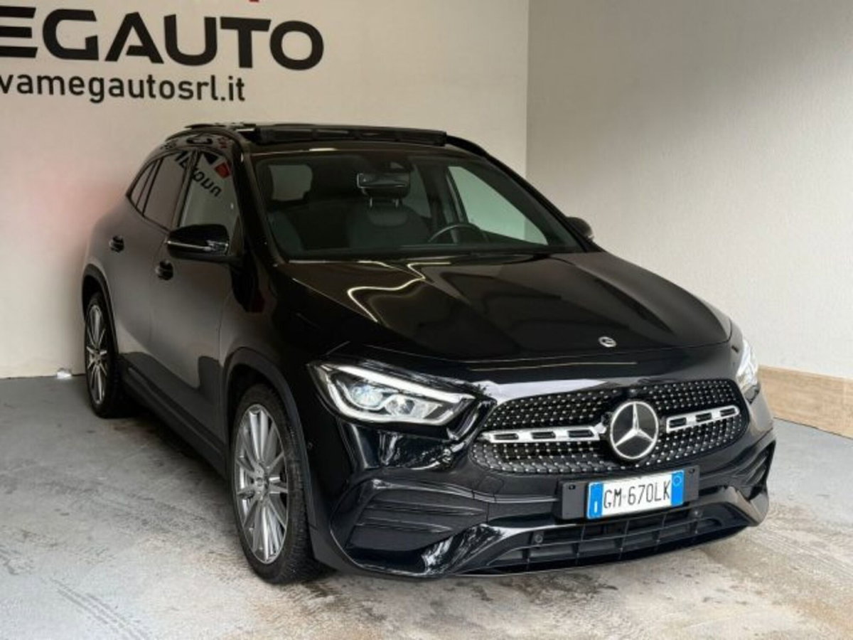 Mercedes-Benz GLA SUV 200 d Automatic Premium (3)