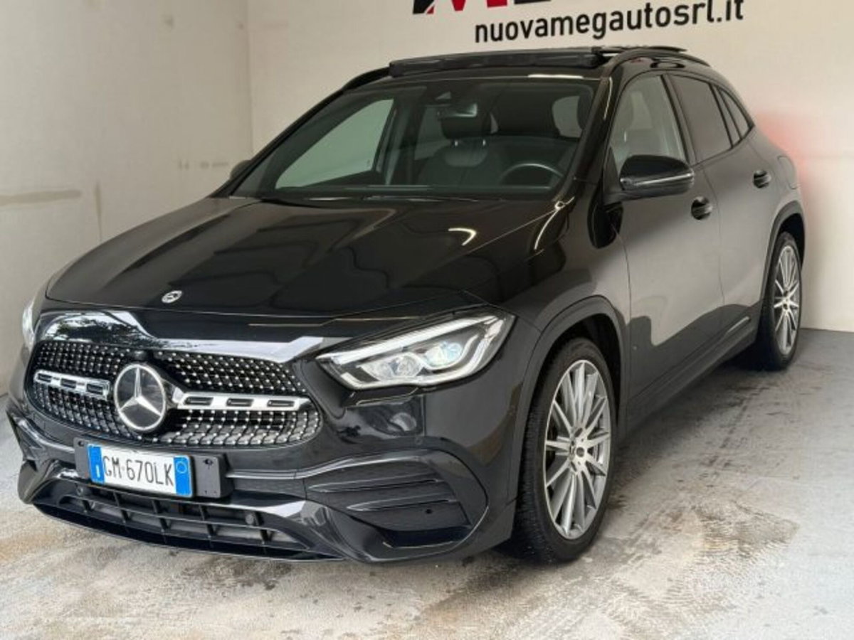 Mercedes-Benz GLA SUV 200 d Automatic Premium (4)